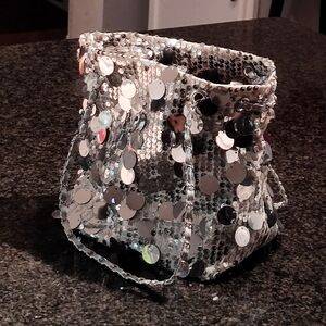 Silver Sequin Party Purse 👛 NWT